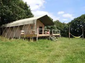 Camping à La Ferme Pédagogique Costard